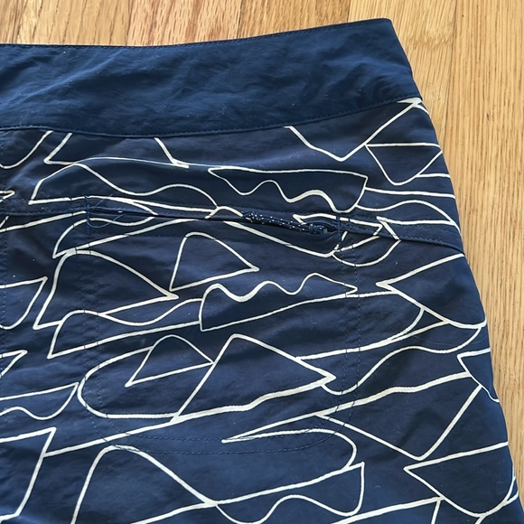 Women's Patagonia Wavefarer Boardshorts - Picture 6 of 6